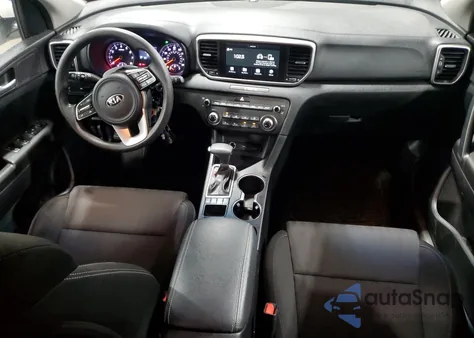 2020 Kia Sportage Lx z USA, uszkodzony, nr VIN KNDPMCAC7L7651442